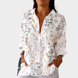 Lívia — Blusa Branca com Flores Botânicas