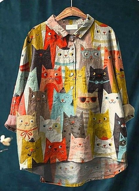 Iseult — Cat Mosaic Print Button-Up Blouse