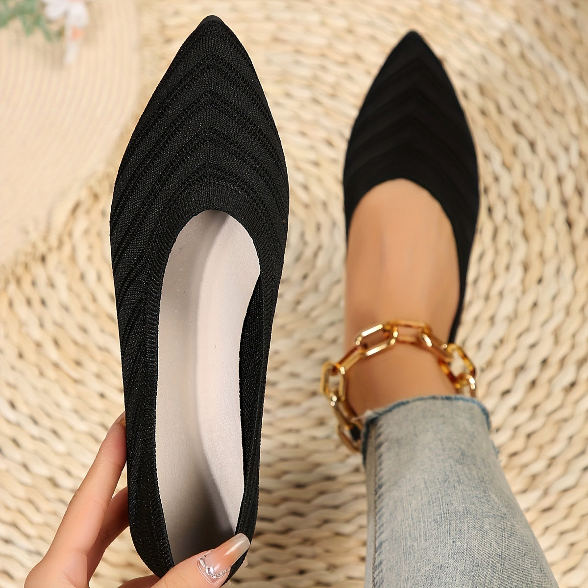 Emer — Pointed-Toe Ballet Flats
