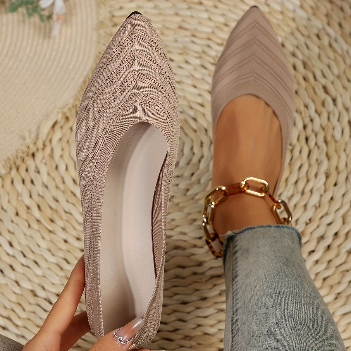 Emer — Pointed-Toe Ballet Flats