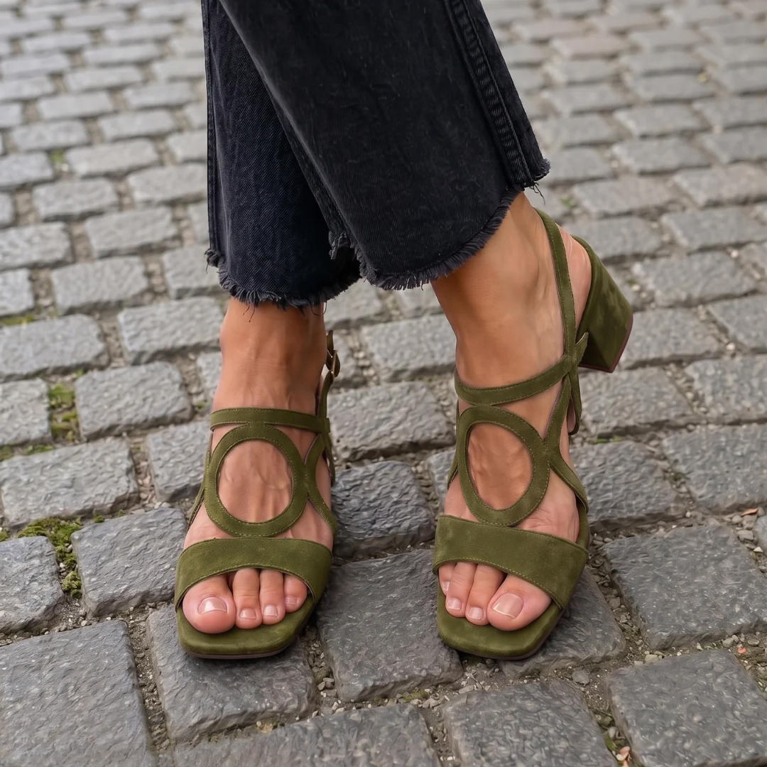 Brunella — Olive