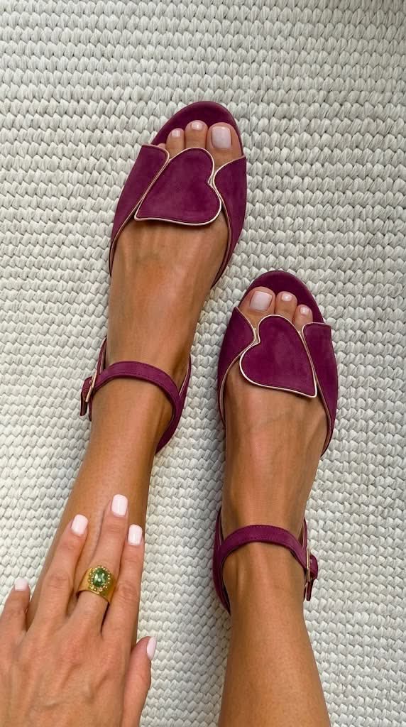 Carmela — Plum