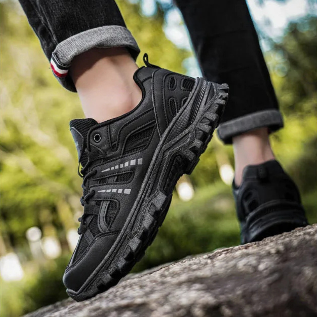 Alinta — Chunky Outdoor Lace-Up Sneakers