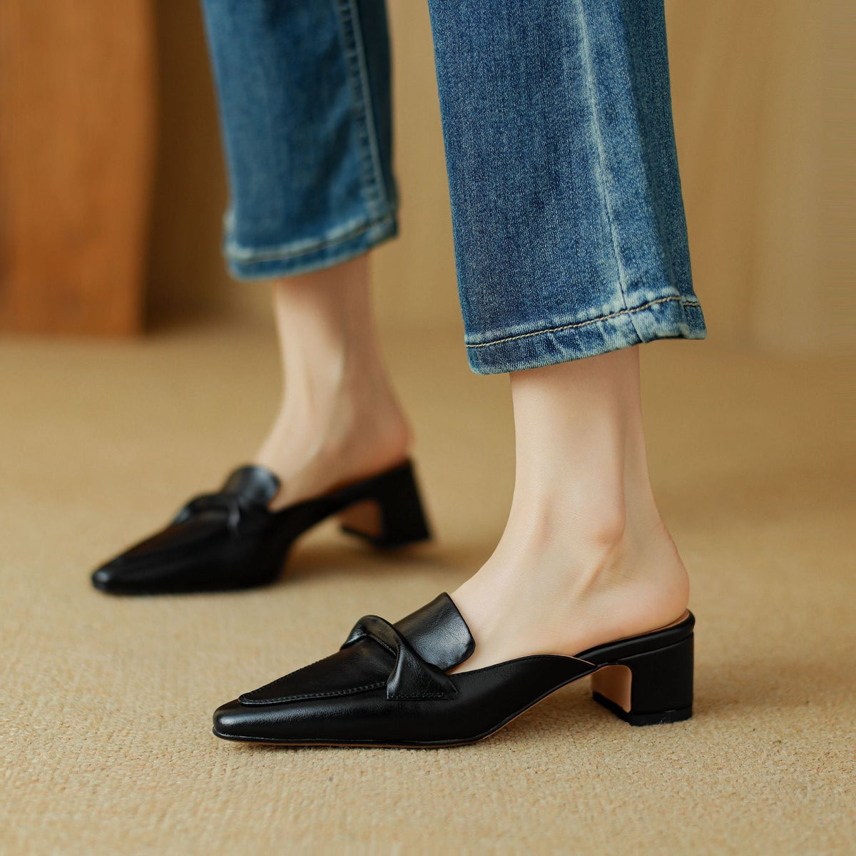 Zoya — Knot-Front Pointed Block-Heel Mules