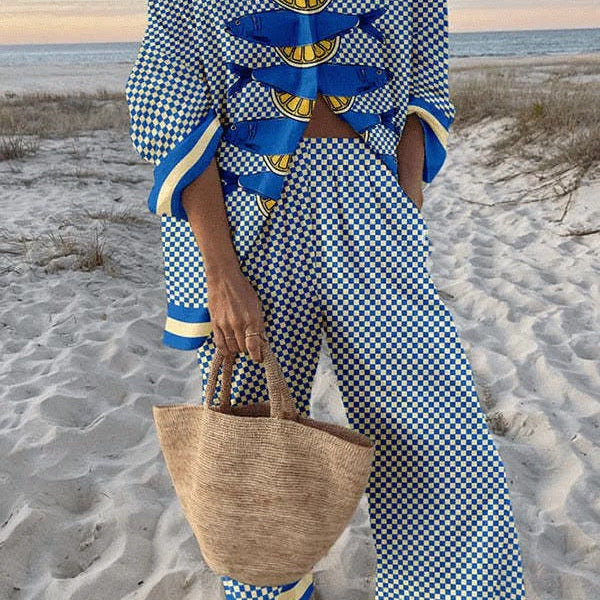 Lilibet — Blue and White