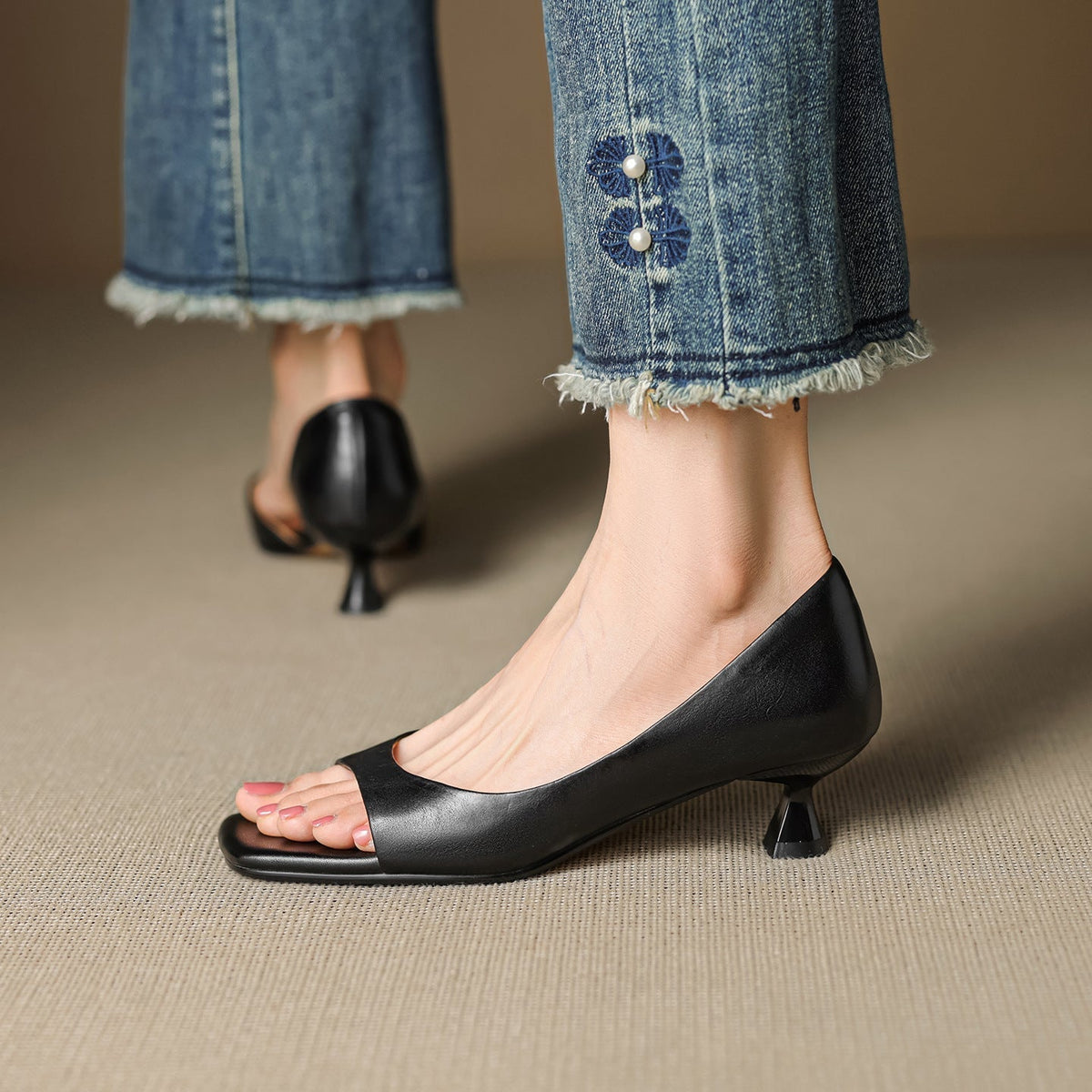 Celin - Black
