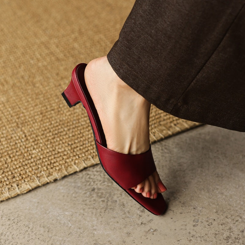 Hanako — Open-Toe Low-Heel Slides
