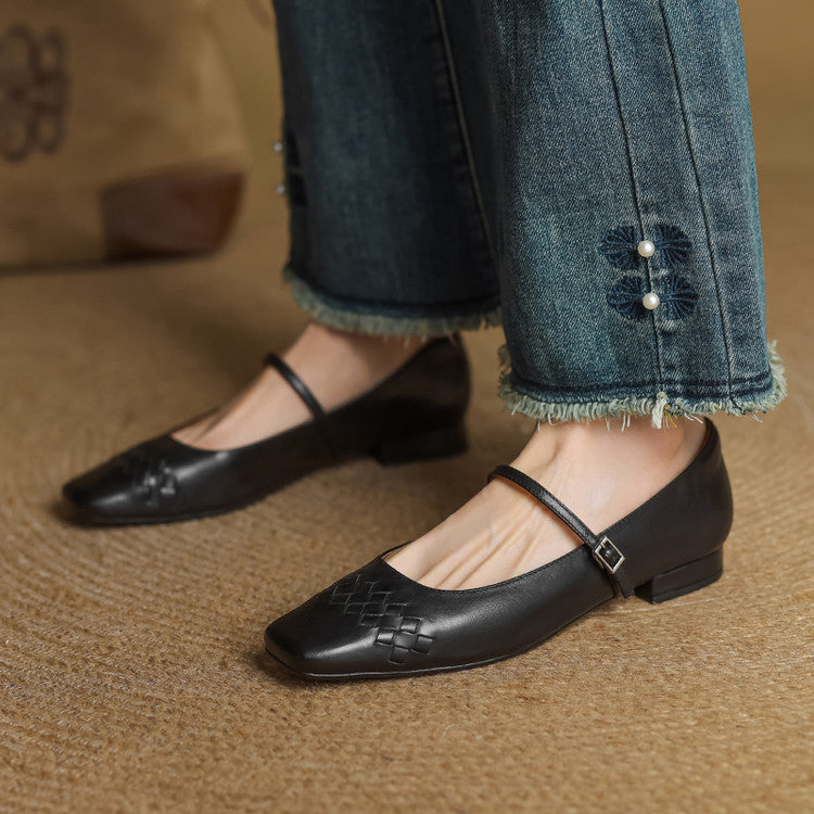 Verity - Black