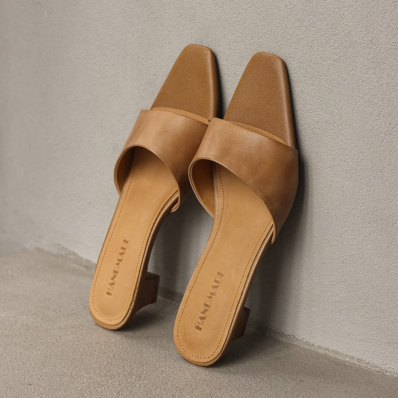 Hanako — Open-Toe Low-Heel Slides