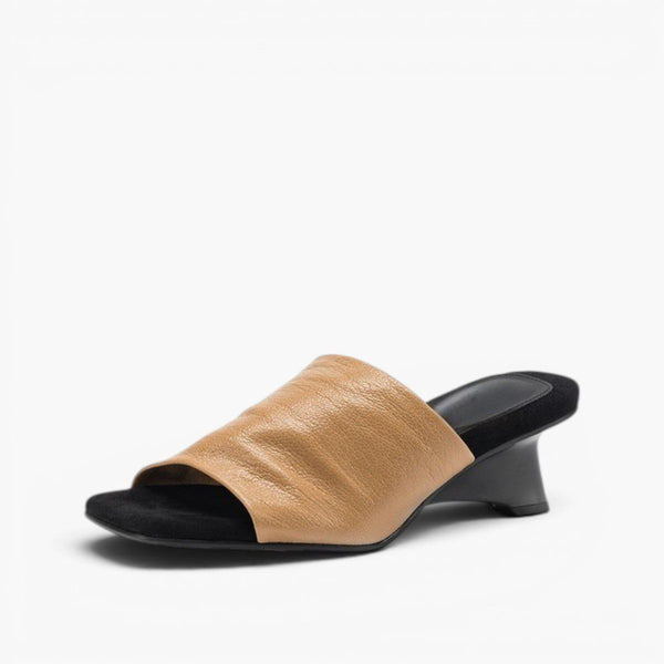 Teresa — Caramel