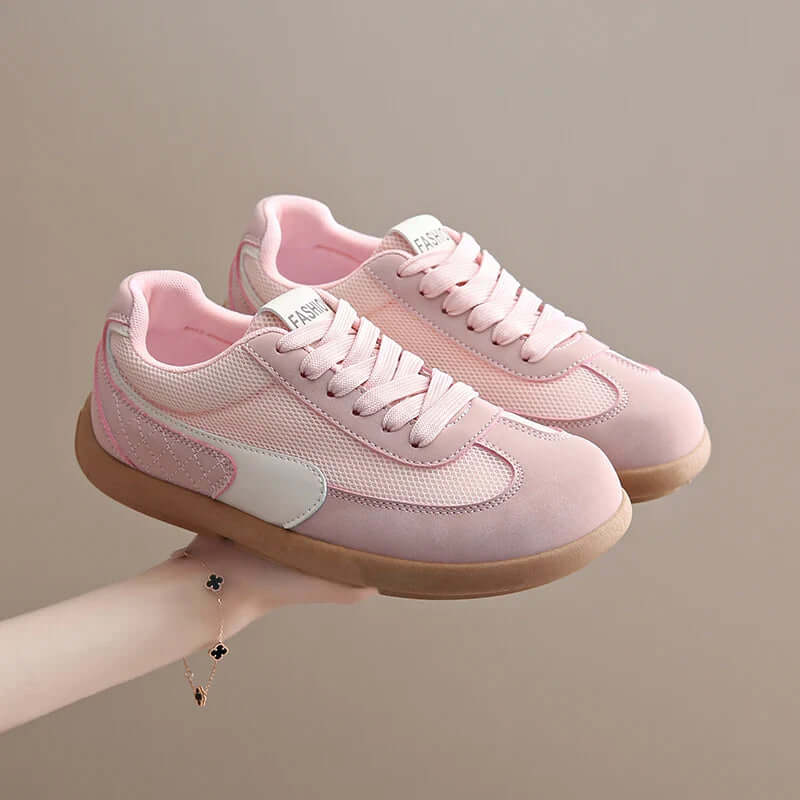 Isobel — Retro Wide-Toe Sneakers