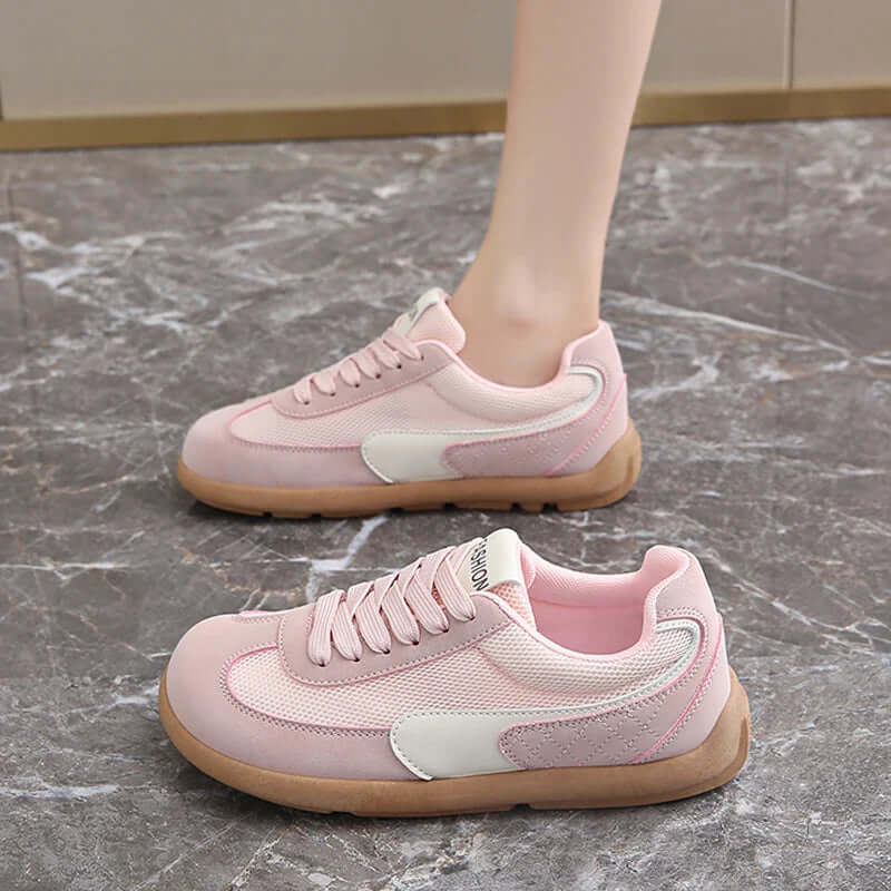 Isobel — Retro Wide-Toe Sneakers