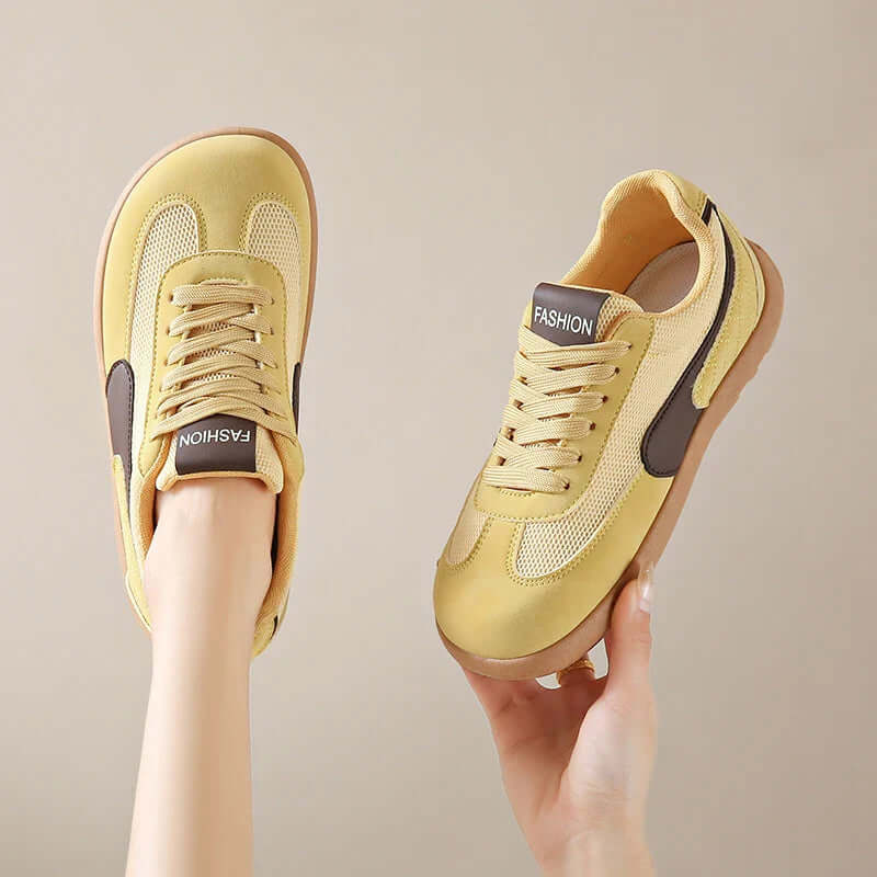 Isobel — Retro Wide-Toe Sneakers