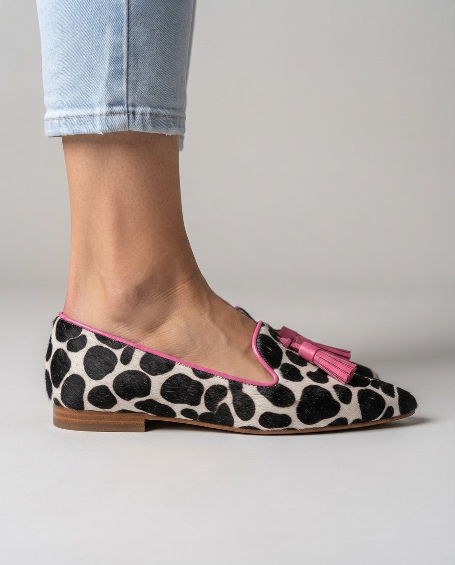 Livia — Spotted-Print Pointed Moccasins with Pink Tassels