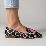 Livia — Spotted-Print Pointed Moccasins with Pink Tassels