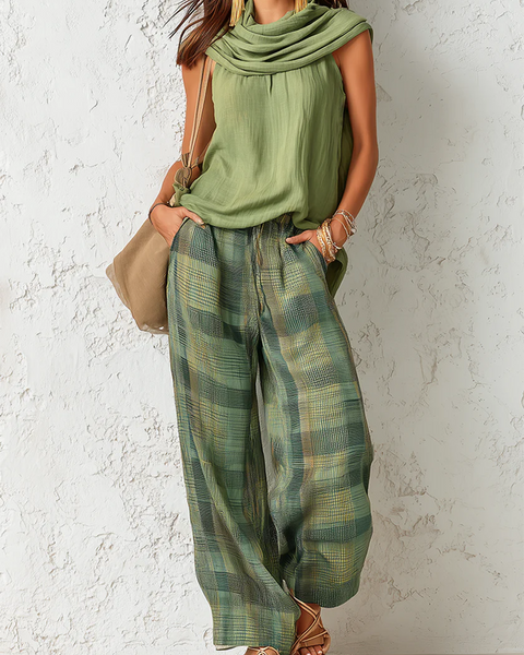 Bathsheba — Checked Two-Piece Trouser Set