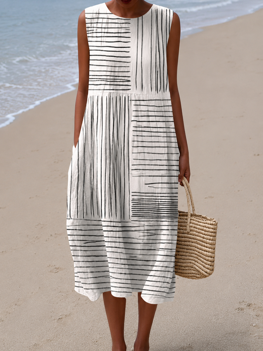 Isaure — Black and White Line Print